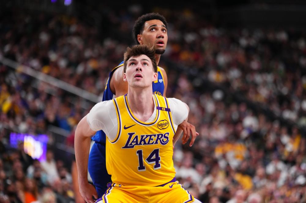 不仅在于他 不仅在于他